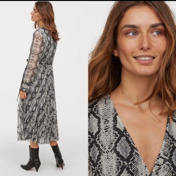 RESERVED .H&M TREND Conscious Midi SNAKESKIN PATTERNED Wrap Pleated Dress Size 8 - Picture 4 of 13